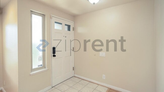 Photo - Unit