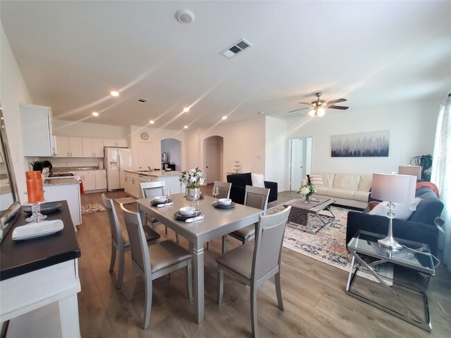 Photo - 11218 E Park St