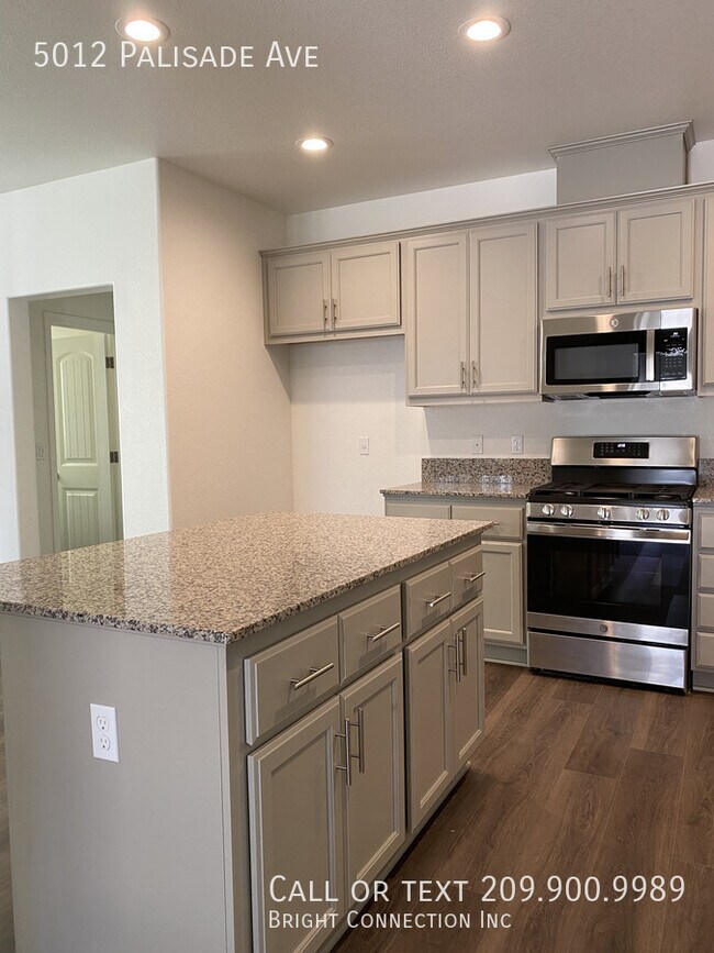 Photo - 5012 Palisade Ave