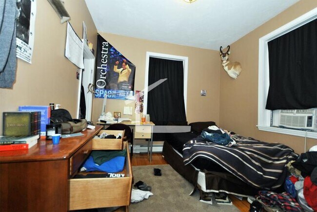 Photo - 192 Alleghany St Unidad 2