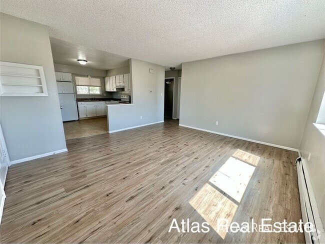 Building Photo - 2116 Friendship Pl Unit 2 Rental