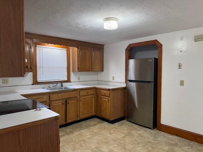 Photo - 192 Spring St