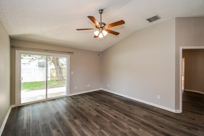 Photo - 12071 Sunchase Dr
