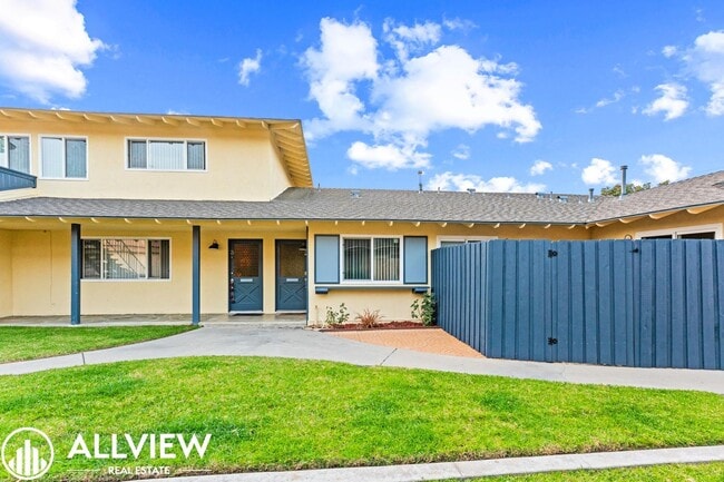 Photo - 7572 Amazon Dr Unidad 2