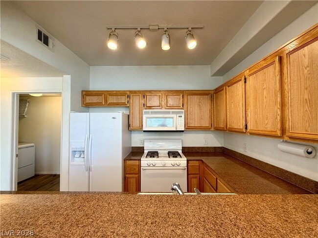 Photo - 9975 Peace Way Unit 1098