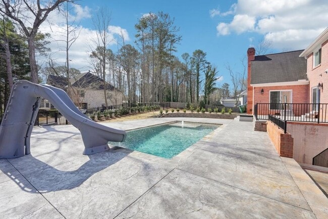 Photo - 1600 Spring Arbor Ct