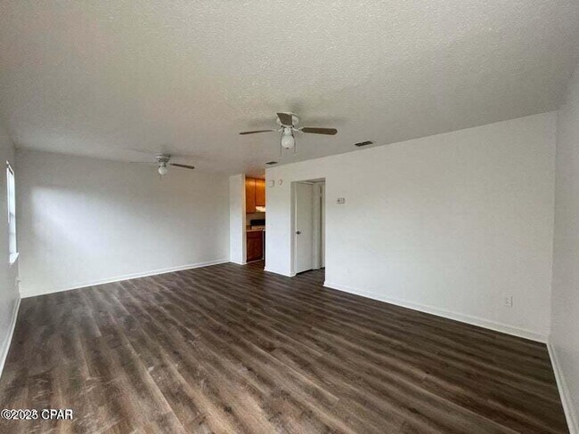 Photo - 7714 FL-22 Unit B