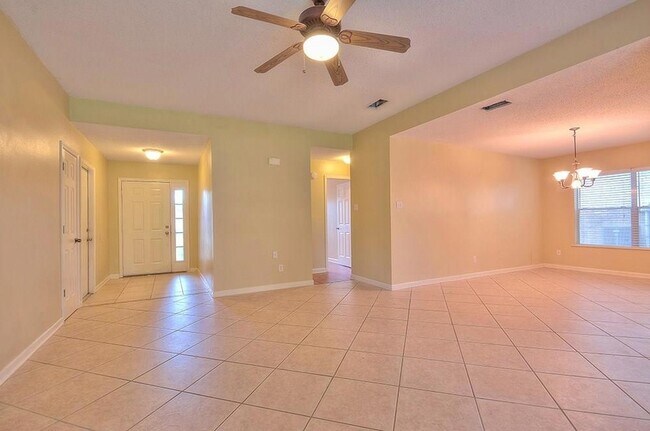 Photo - 1106 Devonshire Dr