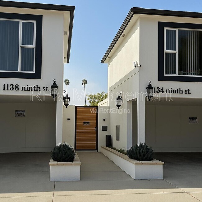 Building Photo - 1138 9th St Unit J