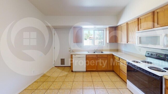 Photo - 8981 E Golf Links Rd Unit 2