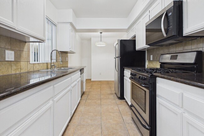 Photo - Wilcox Luxury Apartments