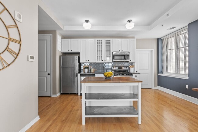 Photo - The Barker — Downtown Omaha at Your Doorstep