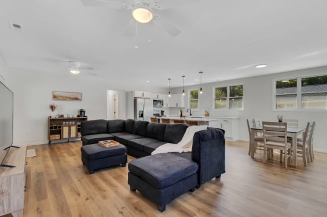 617 Porters Neck Rd