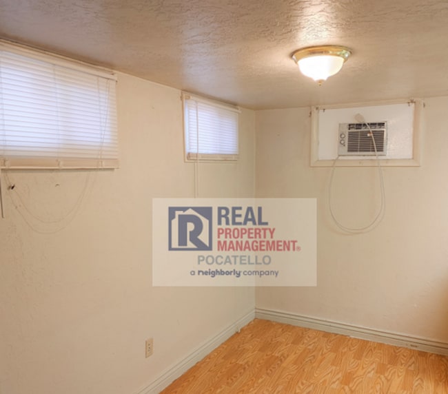 Photo - 791-793 McKinley Ave Unit 791 1/2 McKinley