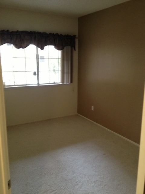 Photo - 2 BEDROOM IN 55+ COMMUNITY OF JESS RANCH