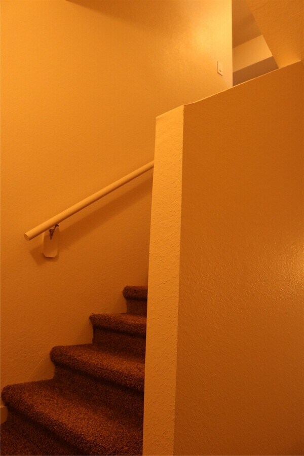 Photo - 10535 Mills Rd