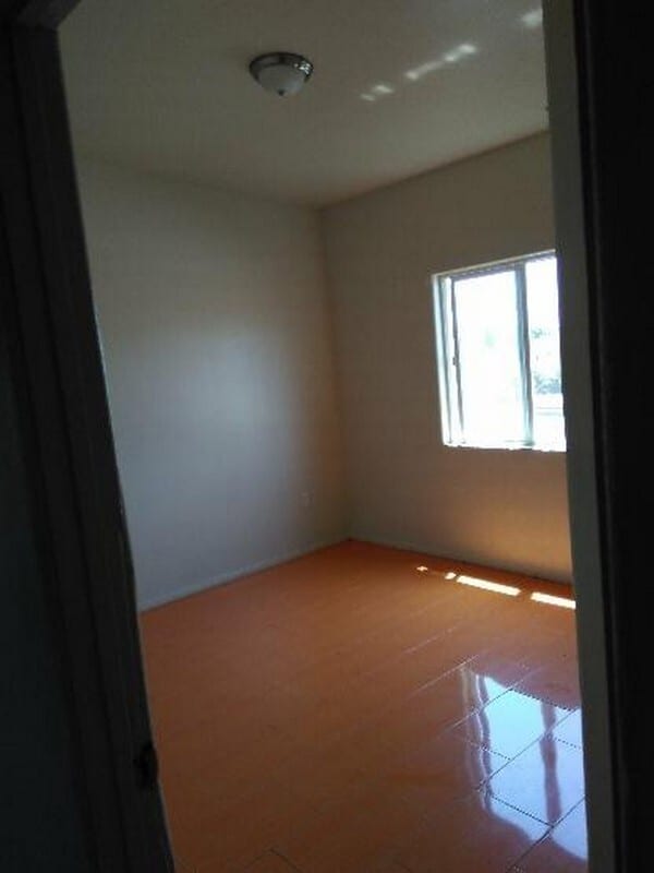 Photo - 5869 S Figueroa St