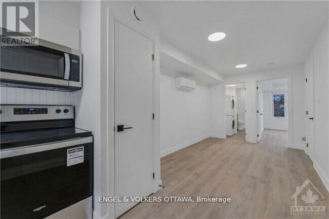 Photo - 4 Monk St Unit 2