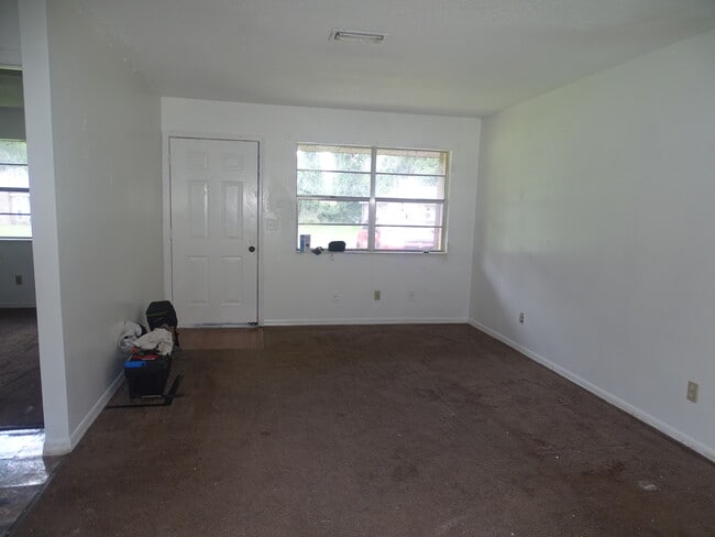 Photo - 123 SE Bracken Way Unidad Apt 102