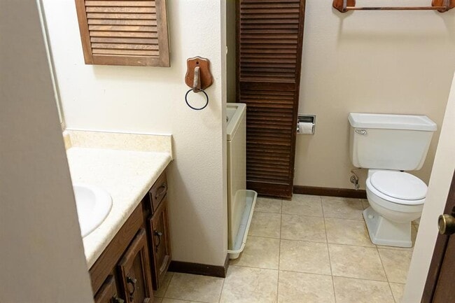 Photo - 343 Willow Wind Pl