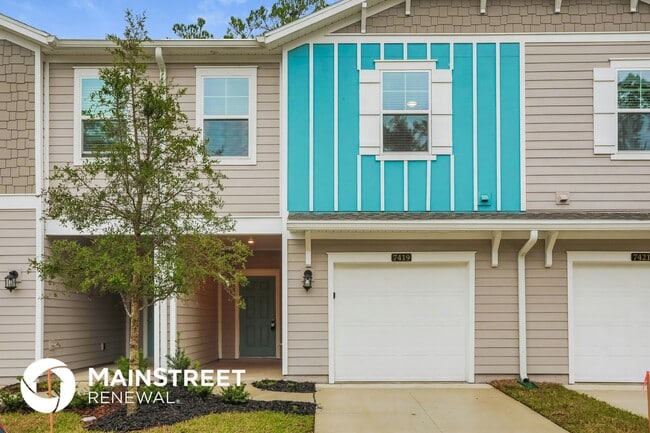 Building Photo - 7419 Palm Hills Dr