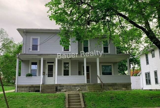 Building Photo - tb406 Unit 408