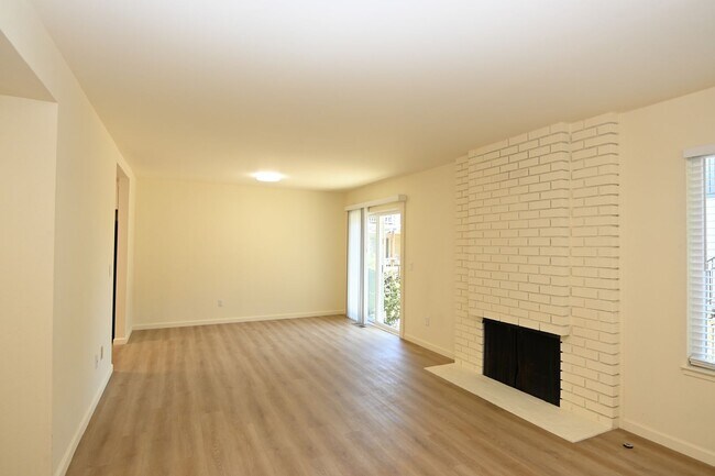 Photo - 460 Richfield Drive Unidad #1