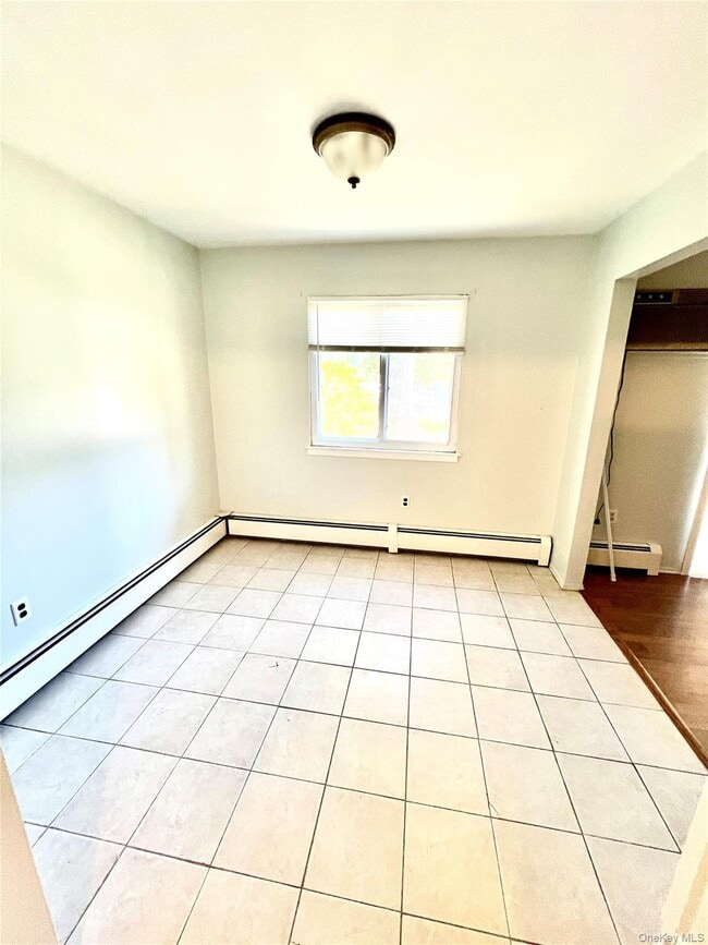 Photo - 1 Heritage Dr Unit E