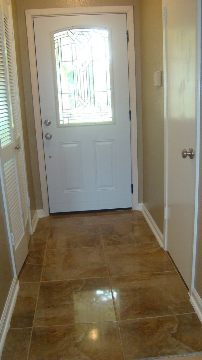 Photo - 2715 Sunbird Dr