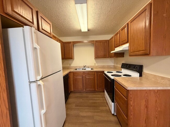 Photo - 3401 Legacy Run Unit Apt C