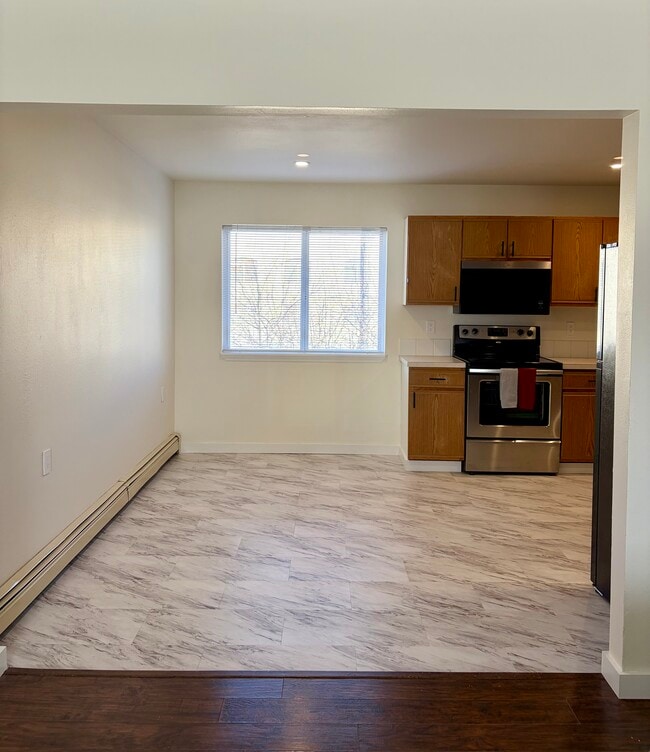 Photo - Helena - Quadplex