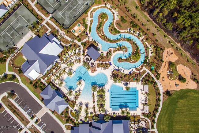 202 Ashbury St House House Rental - Image 