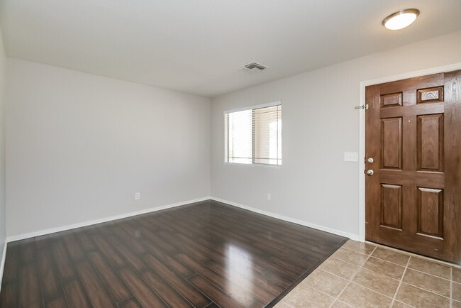 Photo - 1935 E Renegade Trail