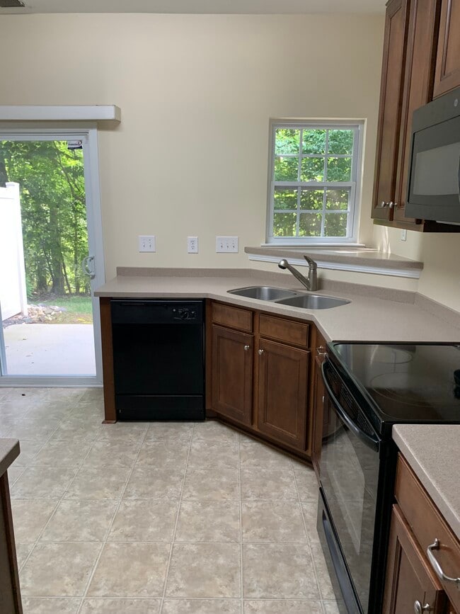 Photo - 11619 Stockdale Ct