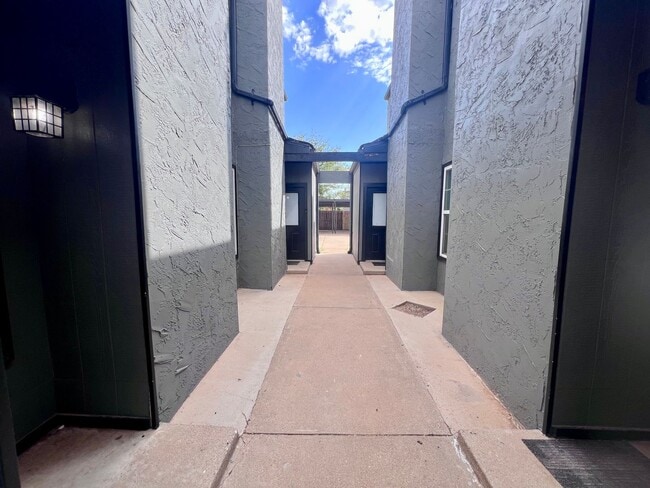 2303 76th St Unidad C