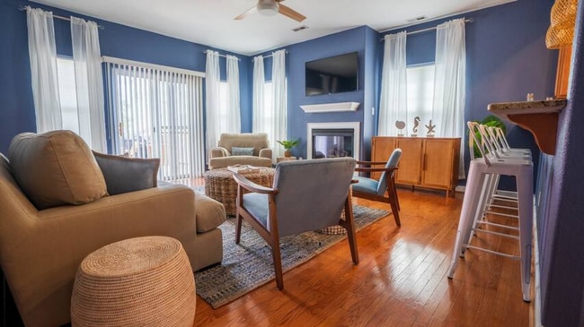 Photo - 407 18th St Unidad A