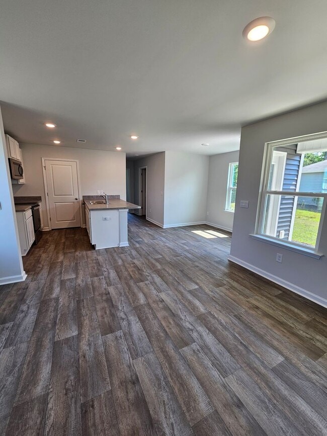 223 Cleat Dr