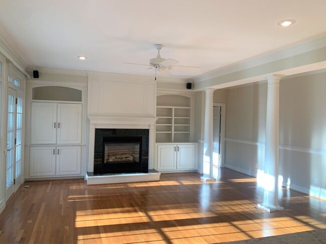 Photo - 101 Westbury