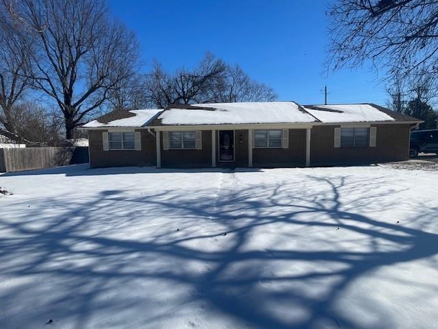 Photo - 2305 Sandy St