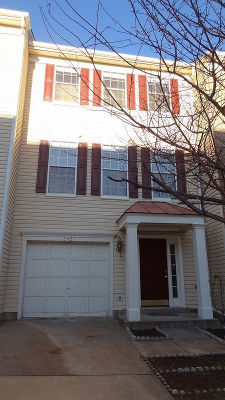 Photo - 2427 Clover Field Cir