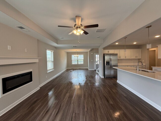 9679 Bloomington Circle S