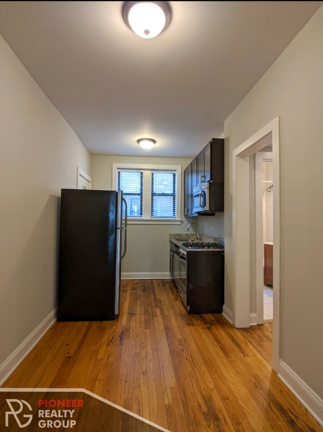 Photo - 4106 N Ashland Ave Unit 4034