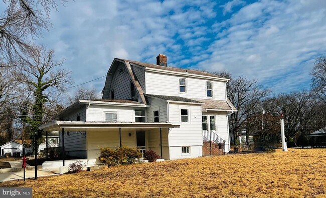 Photo - 222 Berlin Rd N