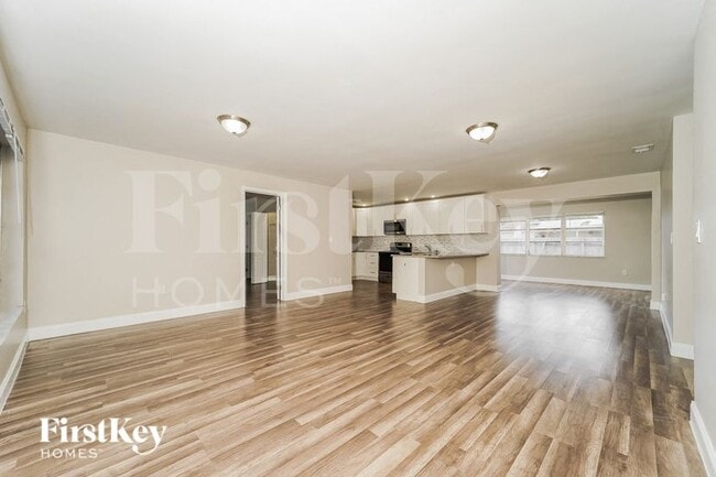 Photo - 2419 NW 87th Ln