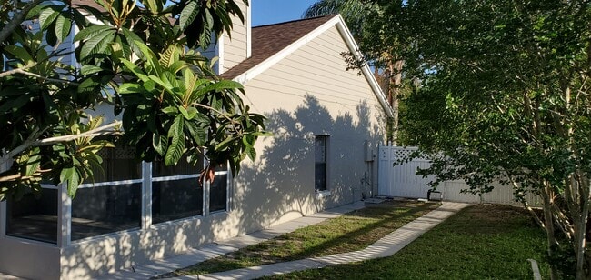 3317 Hillmont Cir Unit Single family home