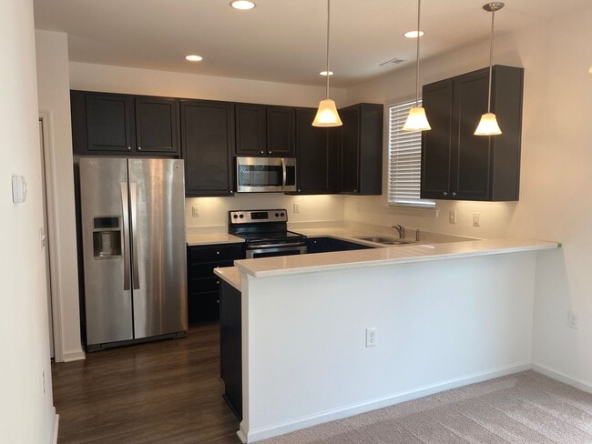 Photo - 1628 Brimington Ln
