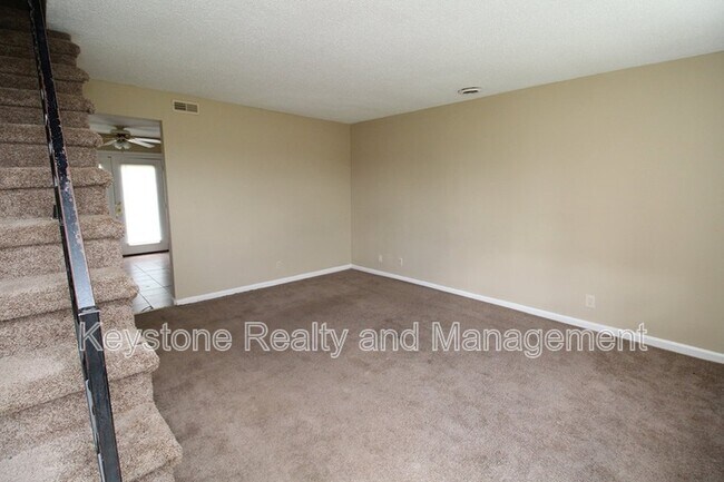 Photo - 1088 Pembroke Oak Grove Rd