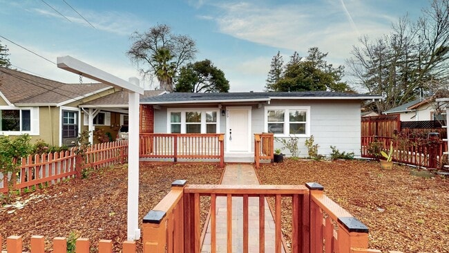 Photo - Coming Soon! Beautiful 2 Bedroom 1.5 Bathroom Home! Short Distance of SRJC!