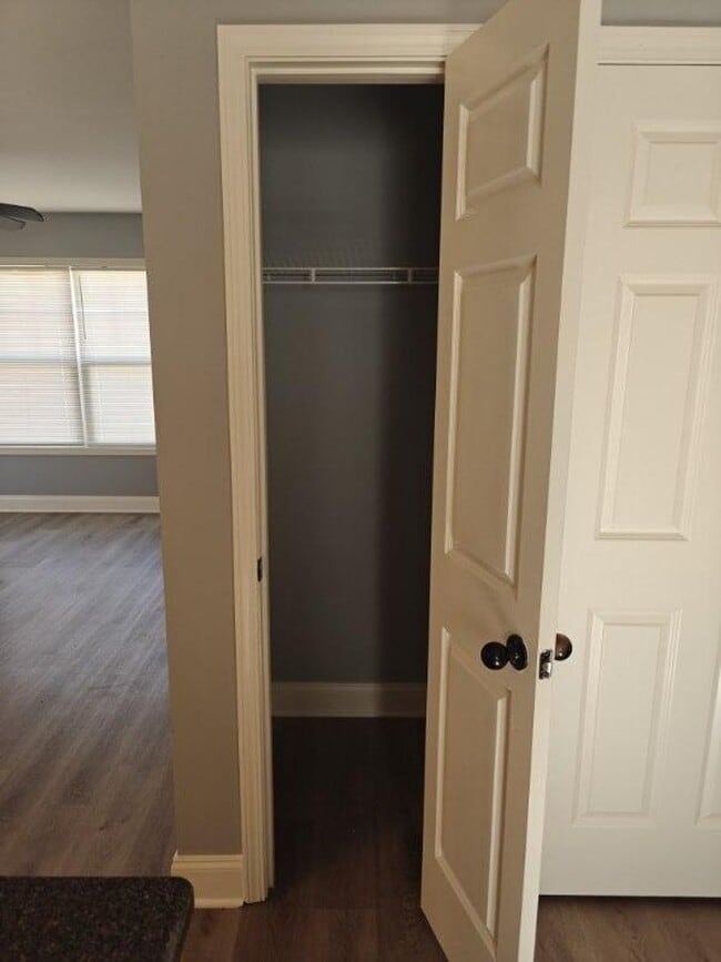 Photo - Beautiful Three Bedroom, Two Bathroom Sing...