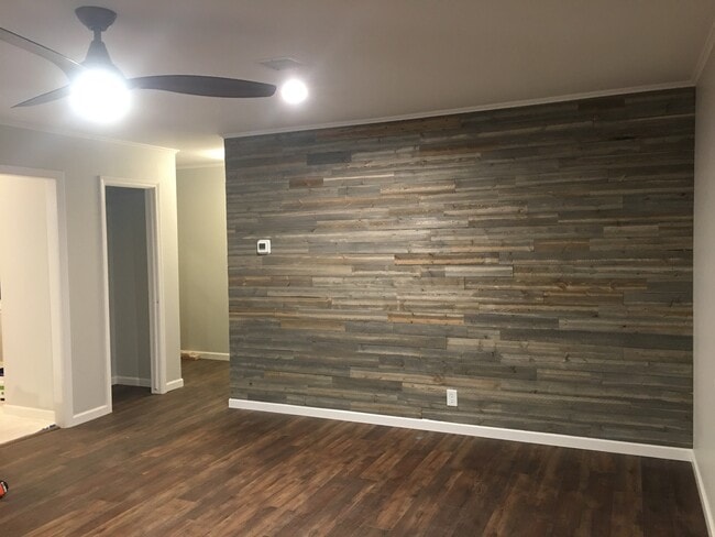 Fotografía del edificio - 7542 E 28th St